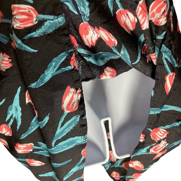 Flying Tomato Sleeveless Side And Back Cutout Halter Mini Dress Floral Print M - Picture 11 of 16